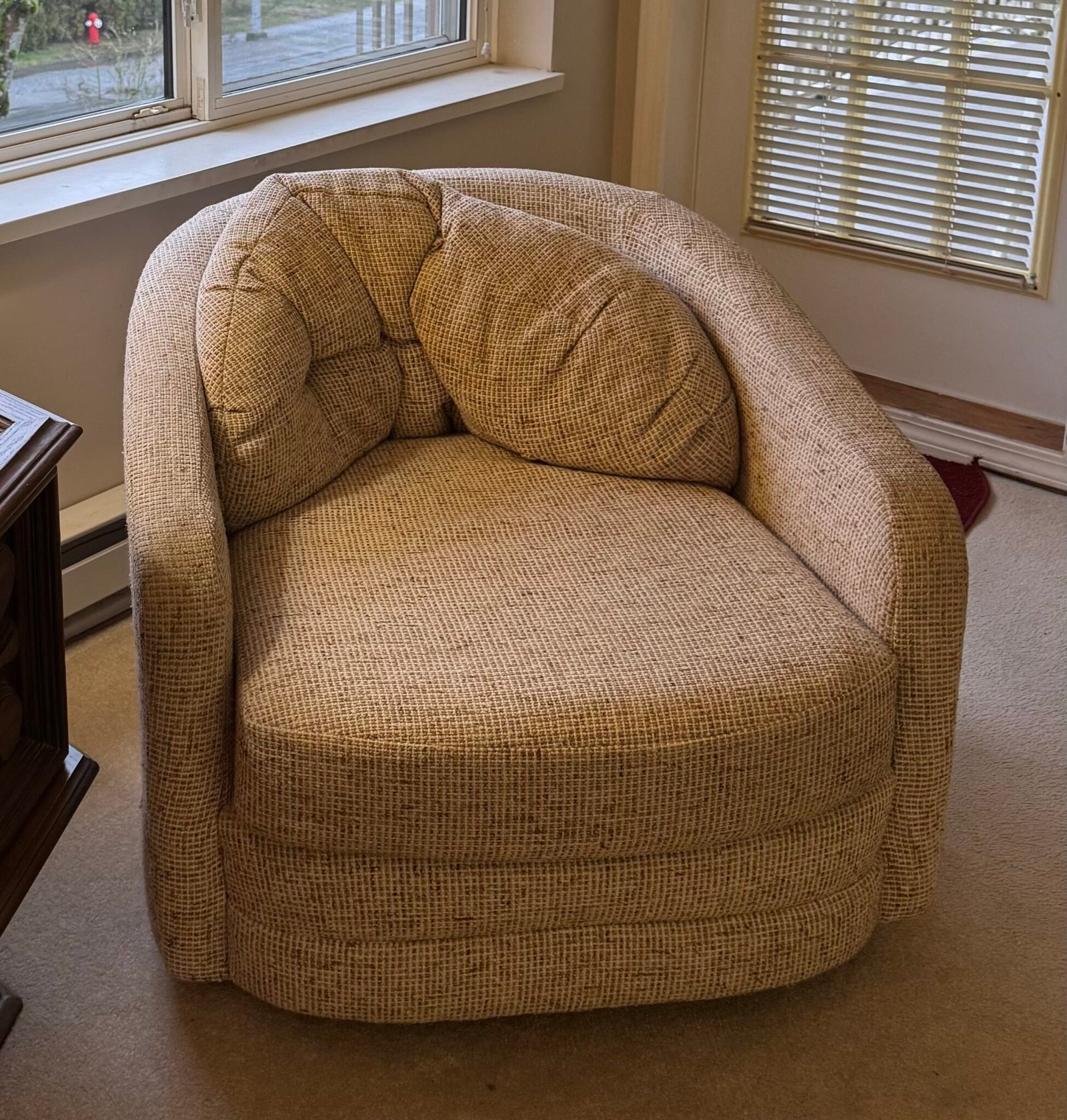 Lounge chair 2